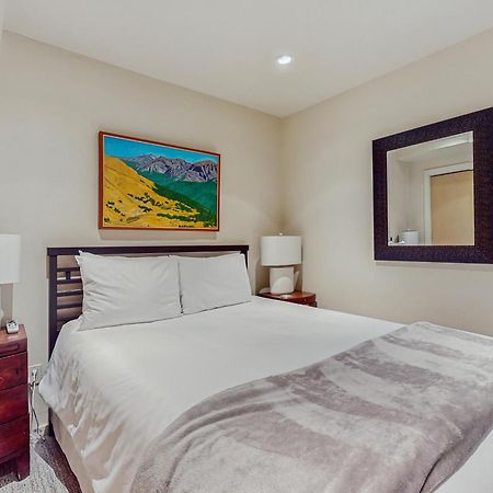 Chic Condo Unit 1 Aspen Exterior photo